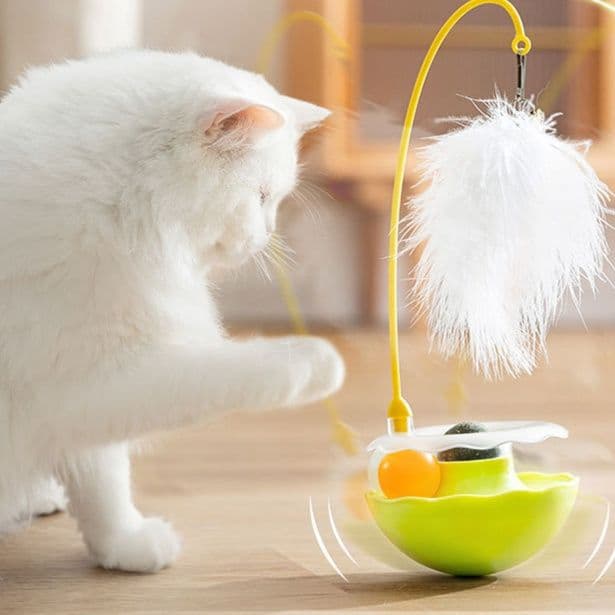 猫グッズ 運動不足解消グッズ 猫ちゃん夢中！自動羽毛揺れ玉運動器