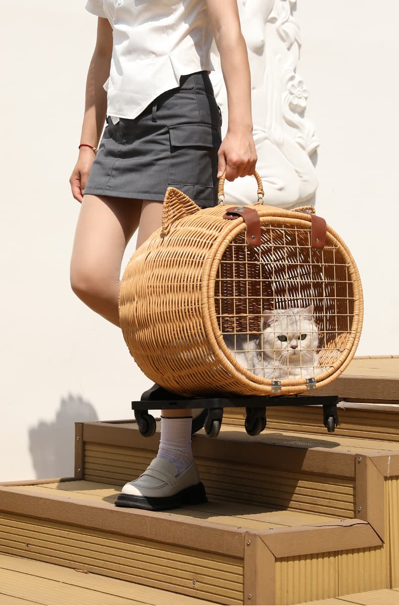 猫グッズ 防災グッズ 猫型キャリー防災バスケット